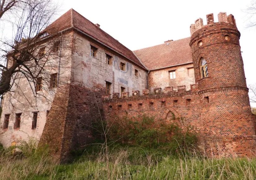 Broniszów Castle, Broniszów, Lubusz Voivodeship, Poland, Poland